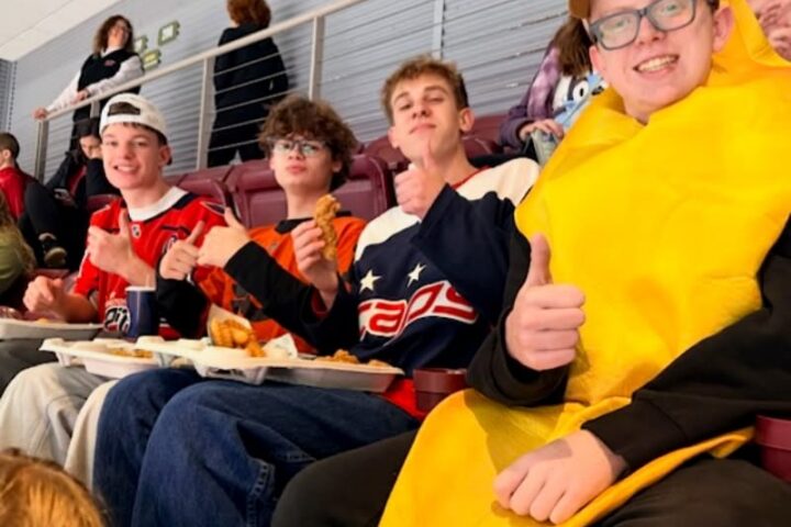 584905743_18545168551040541_1326907911821658925_n